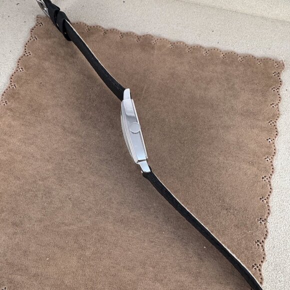 Eddie Bauer 70Th Anniversary Silver Tank Watch - Picture 4 of 11